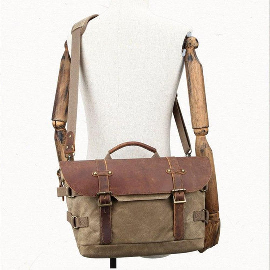 Camera Bag | TALLIN